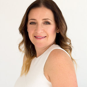 Envy-Boutique-Travel-Meet-Eirini-Hatzellis